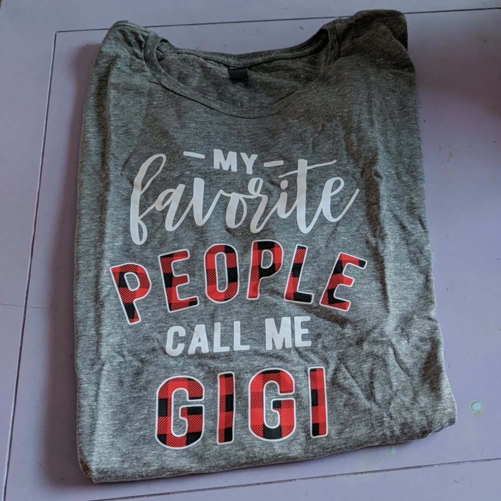 Women's t shirt